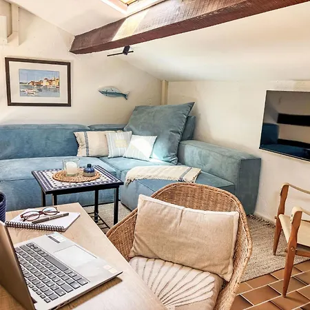 Holiday home La Maison Bleue By Interhome Grimaud