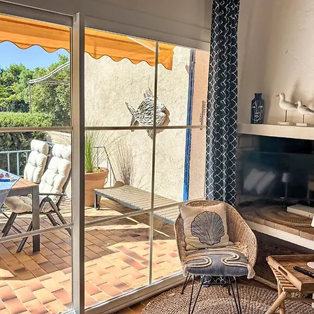 La Maison Bleue By Interhome Holiday home Grimaud