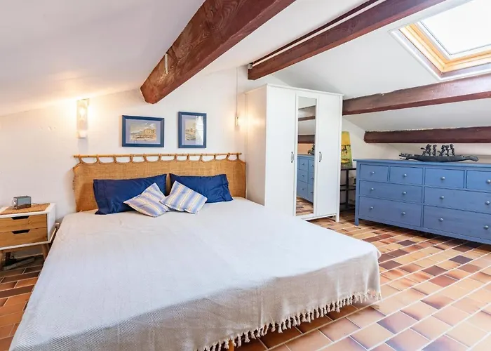 Ferienhaus La Maison Bleue By Interhome