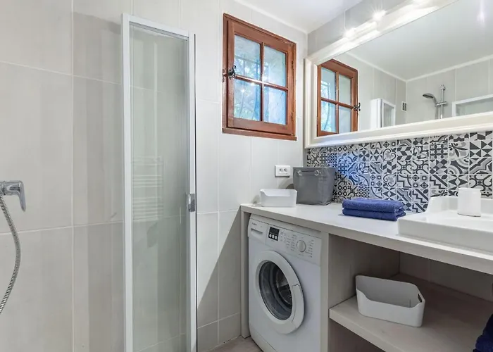 La Maison Bleue By Interhome Ferienhaus Grimaud