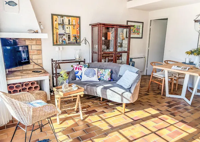 Ferienhaus La Maison Bleue By Interhome